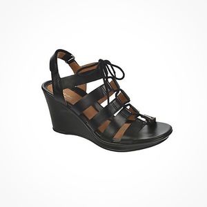 Naturalizer Onward Black Leather Wedge Sandals